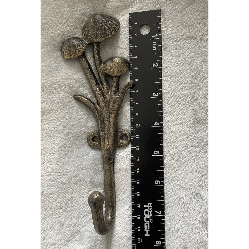 Vintage Style Cast Iron Mushroom Wall Hook Rustic Cottagecore Towel Hook